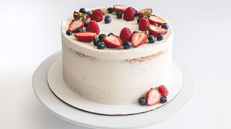 Discover Berry Chantilly Cake: Fresh Berries & Airy Chantilly Cream